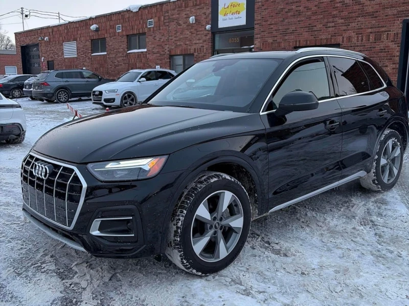 Audi Q5 TFSI* Komfort * Keyless* Navi* Pano* 360* Quattro, снимка 2 - Автомобили и джипове - 53344939