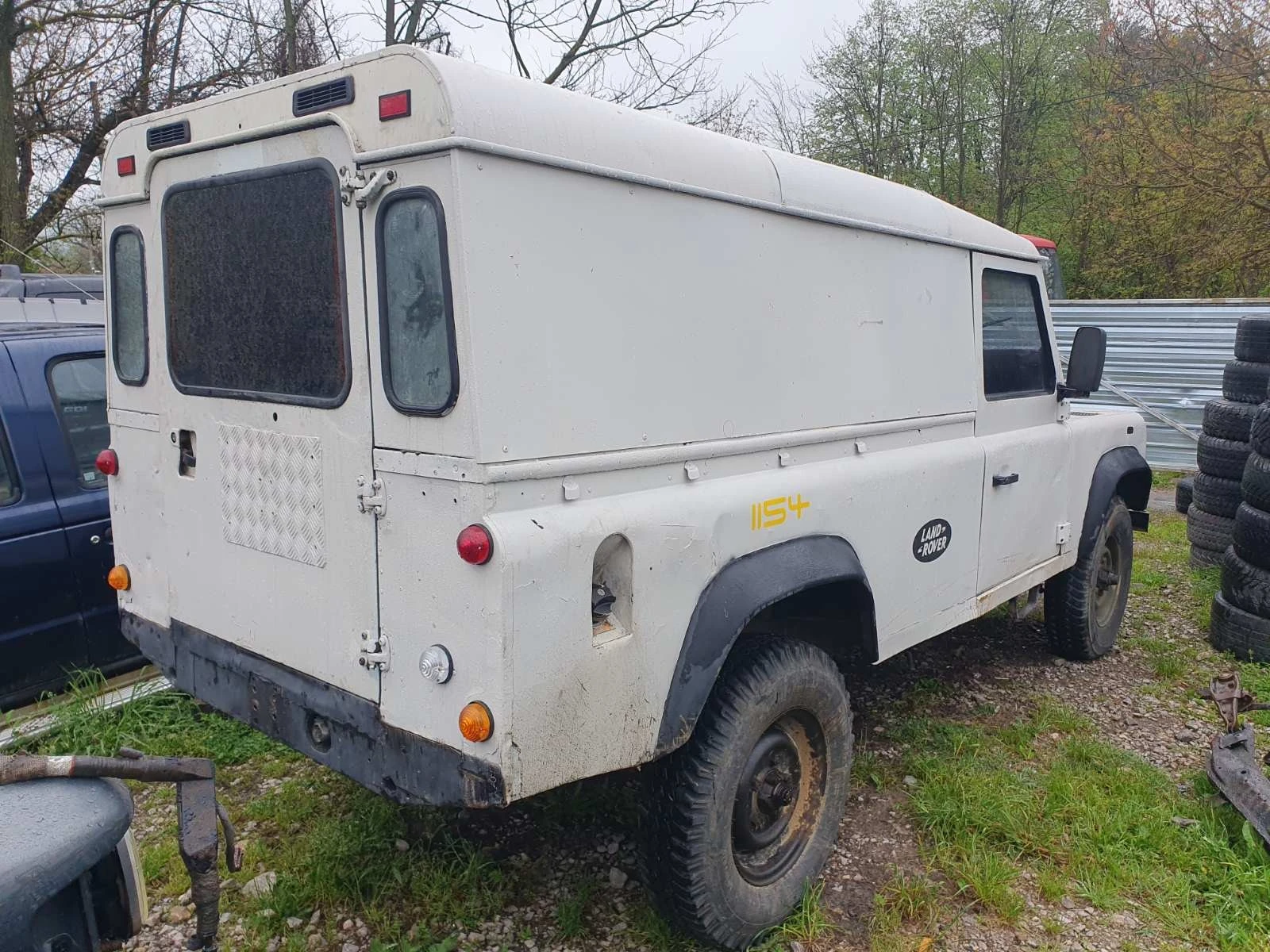 Land Rover Defender 2.5D - изображение 3