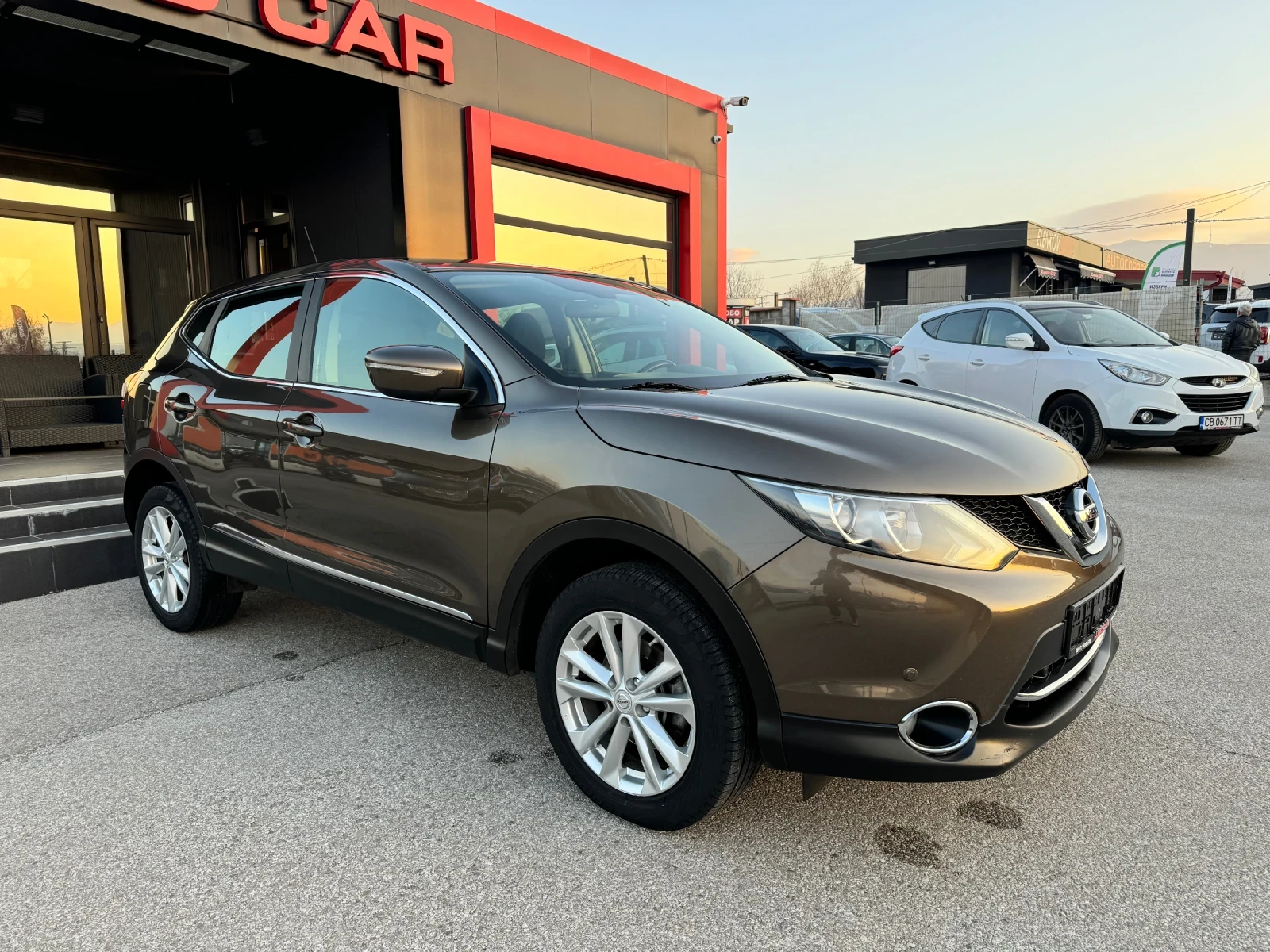 Nissan Qashqai 1.6D-LED-АВТОПИЛОТ - изображение 7