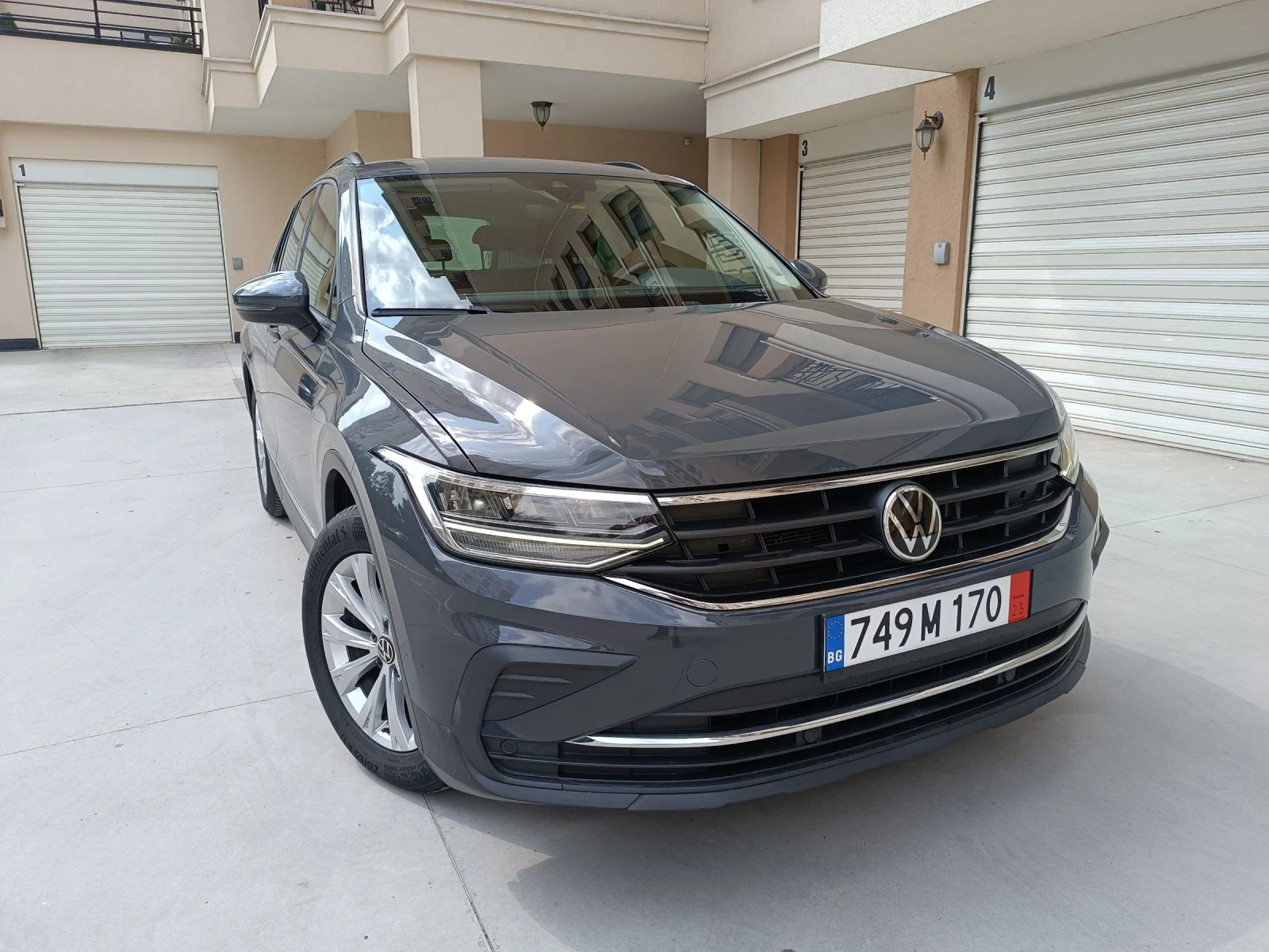 VW Tiguan Facelift, Distronic, История, Обслужен - изображение 2