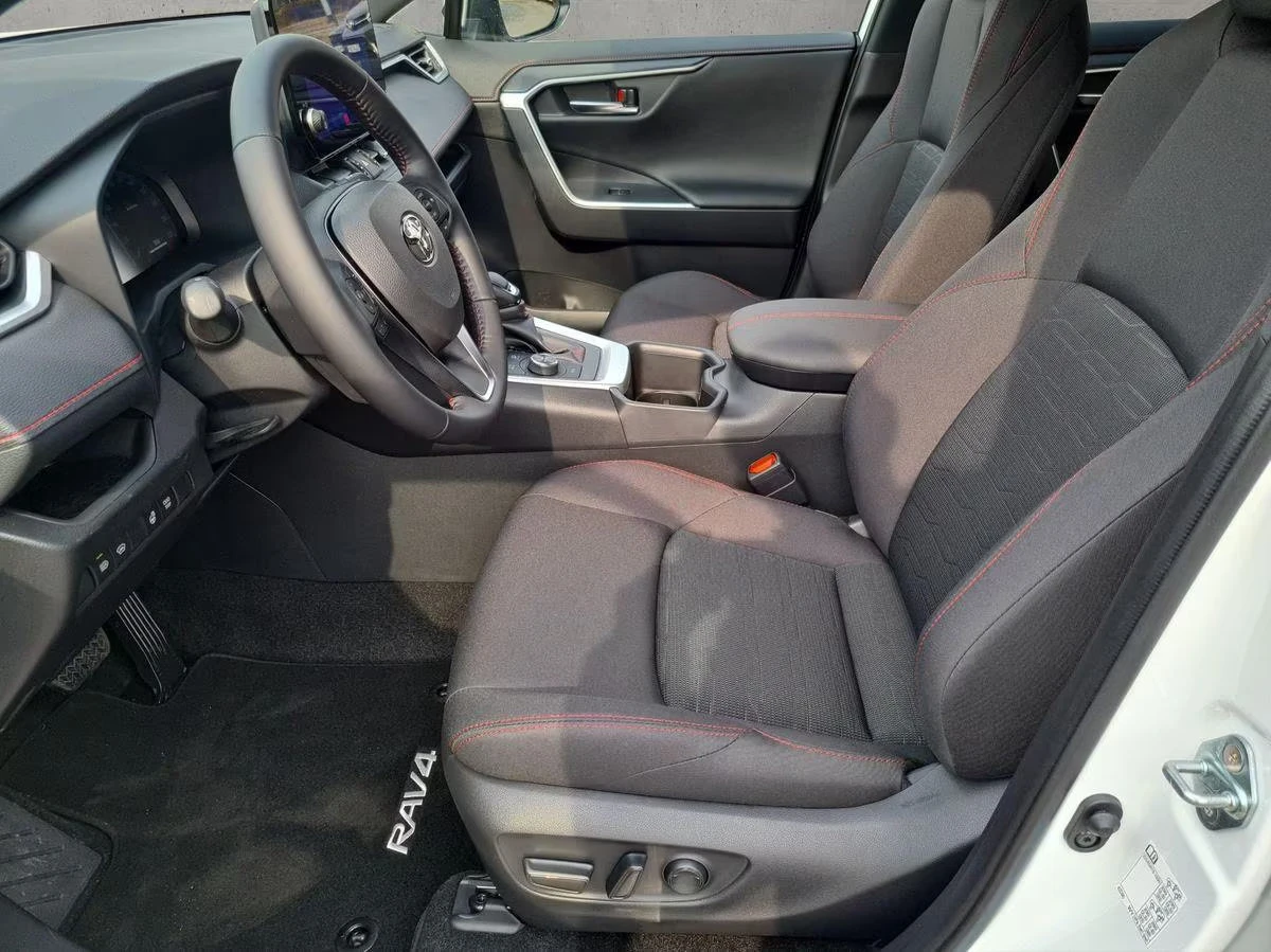 Toyota Rav4 НОВ!/306HP/LED/CAM/NAVI/DIGI/KLESS/179g - изображение 10