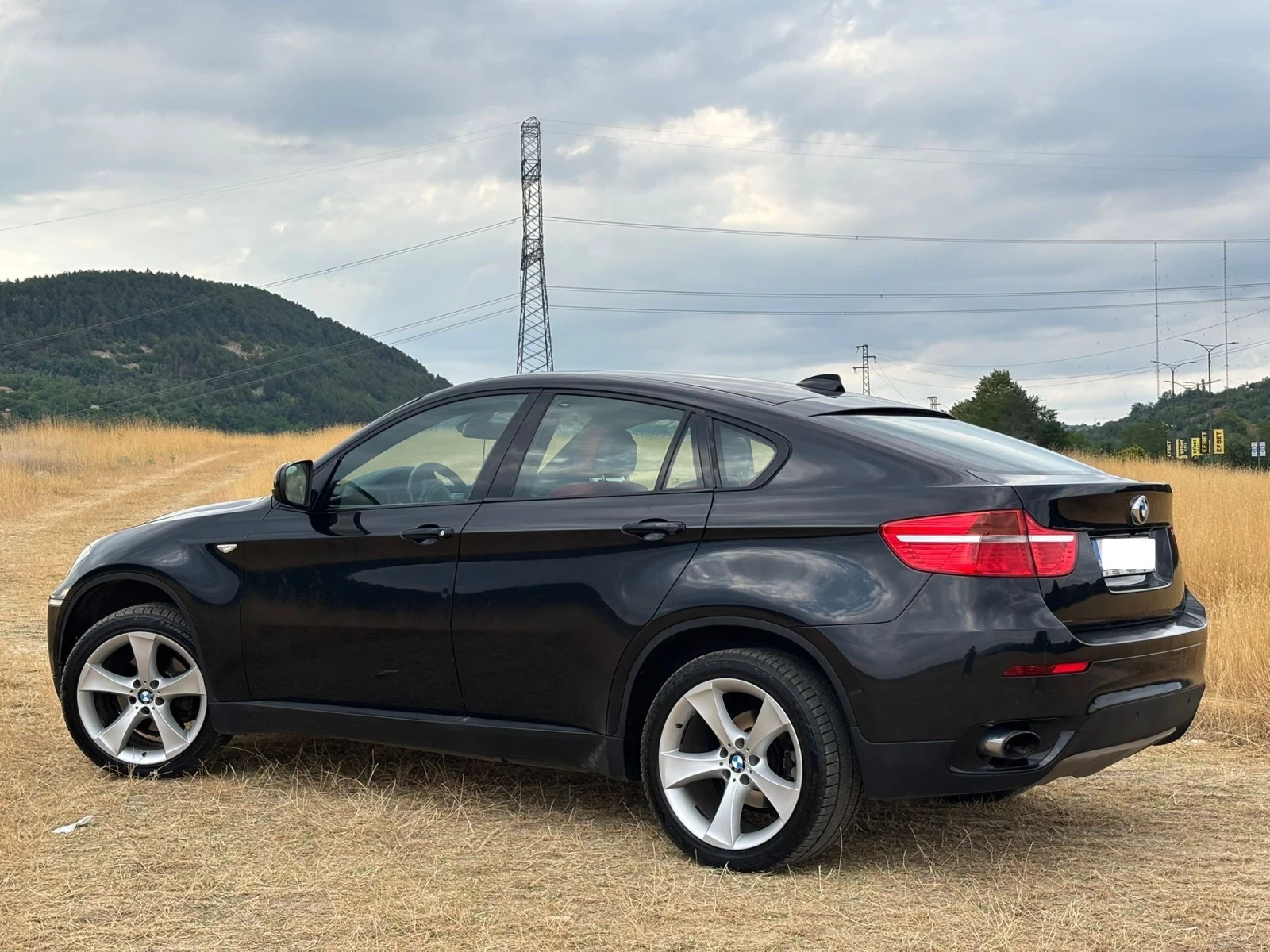 BMW X6 3000D - изображение 3