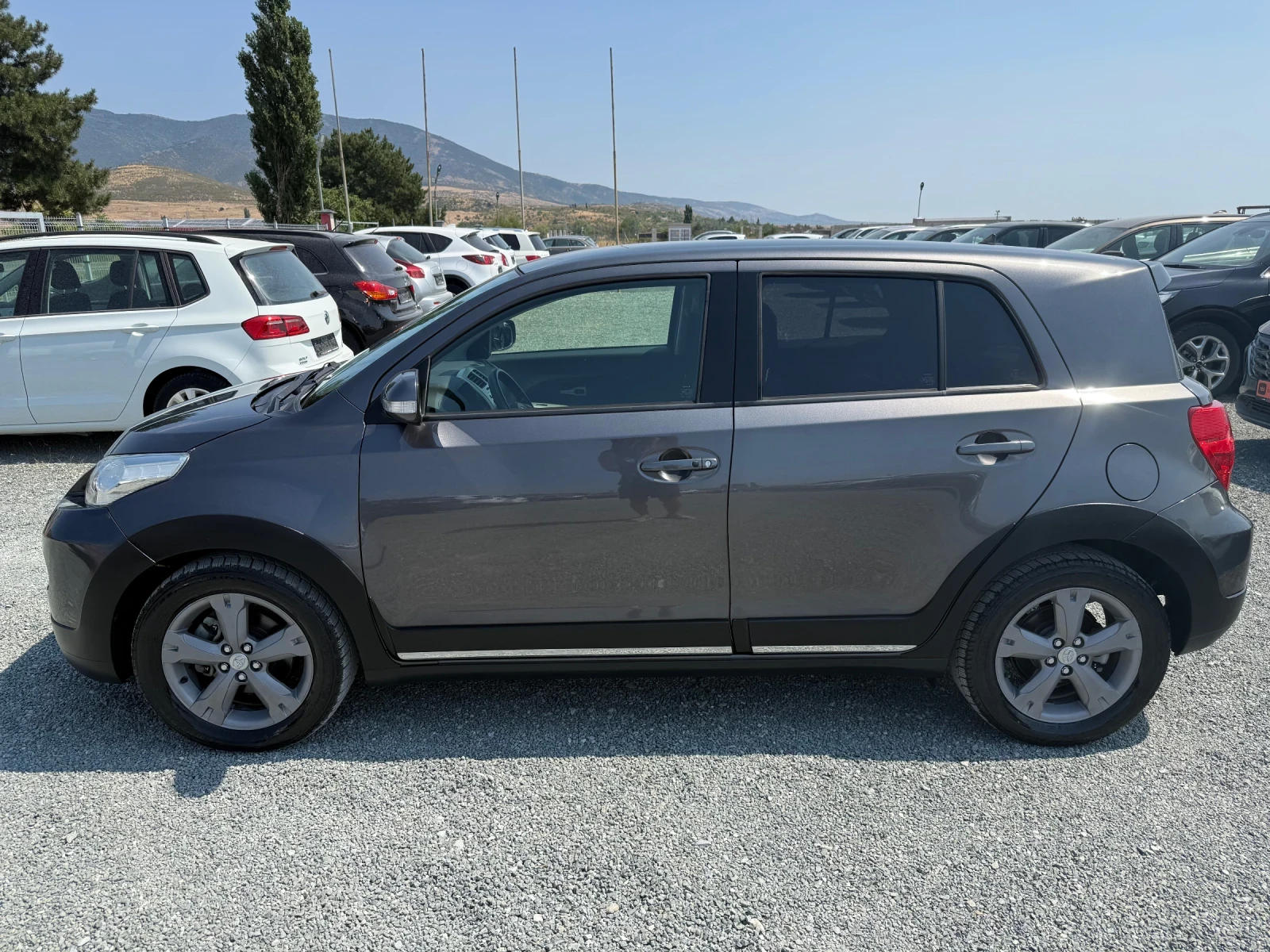 Toyota Urban Cruiser (KATO НОВА), снимка 10 - Автомобили и джипове - 52560782