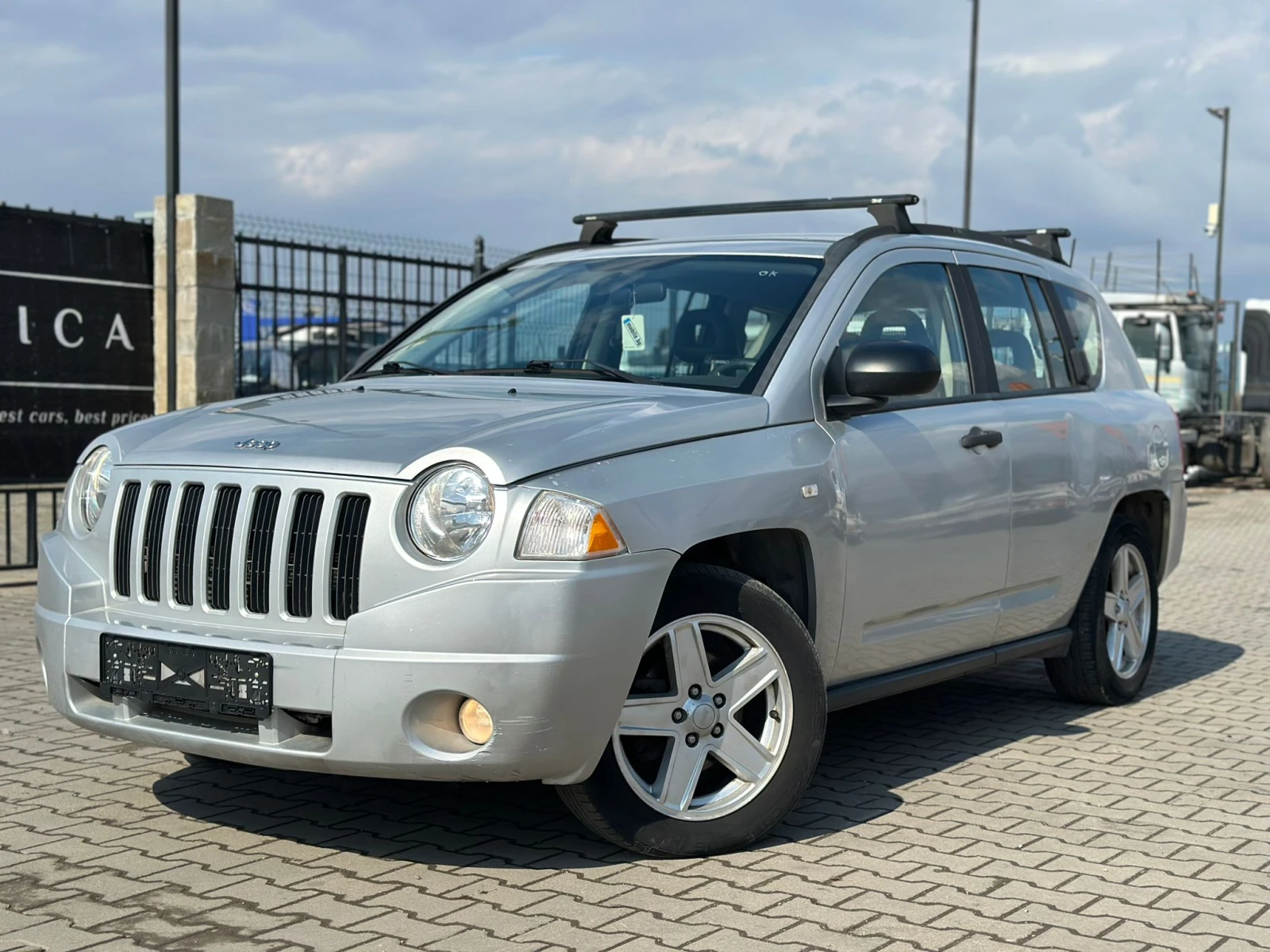 Jeep Compass / 2.0D / 4X4 / 140 HP / 