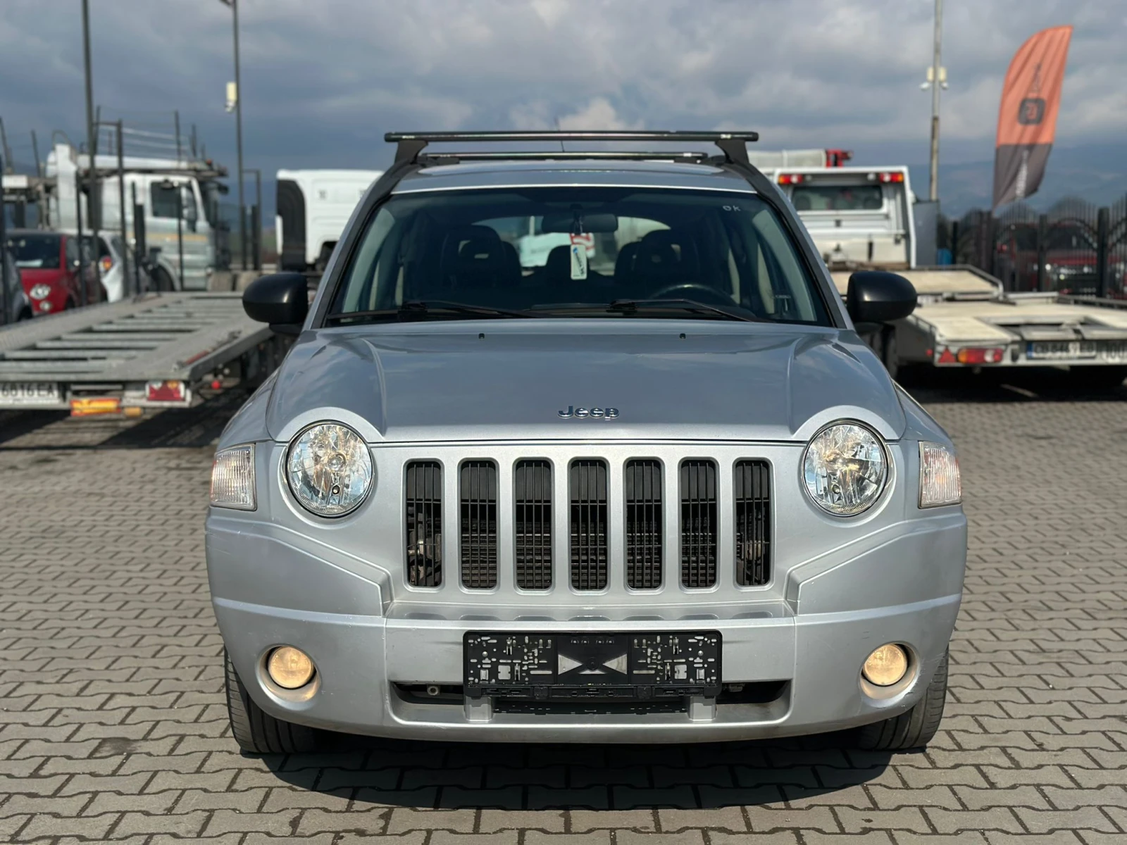 Jeep Compass / 2.0D / 4X4 / 140 HP / , снимка 8 - Автомобили и джипове - 53732879