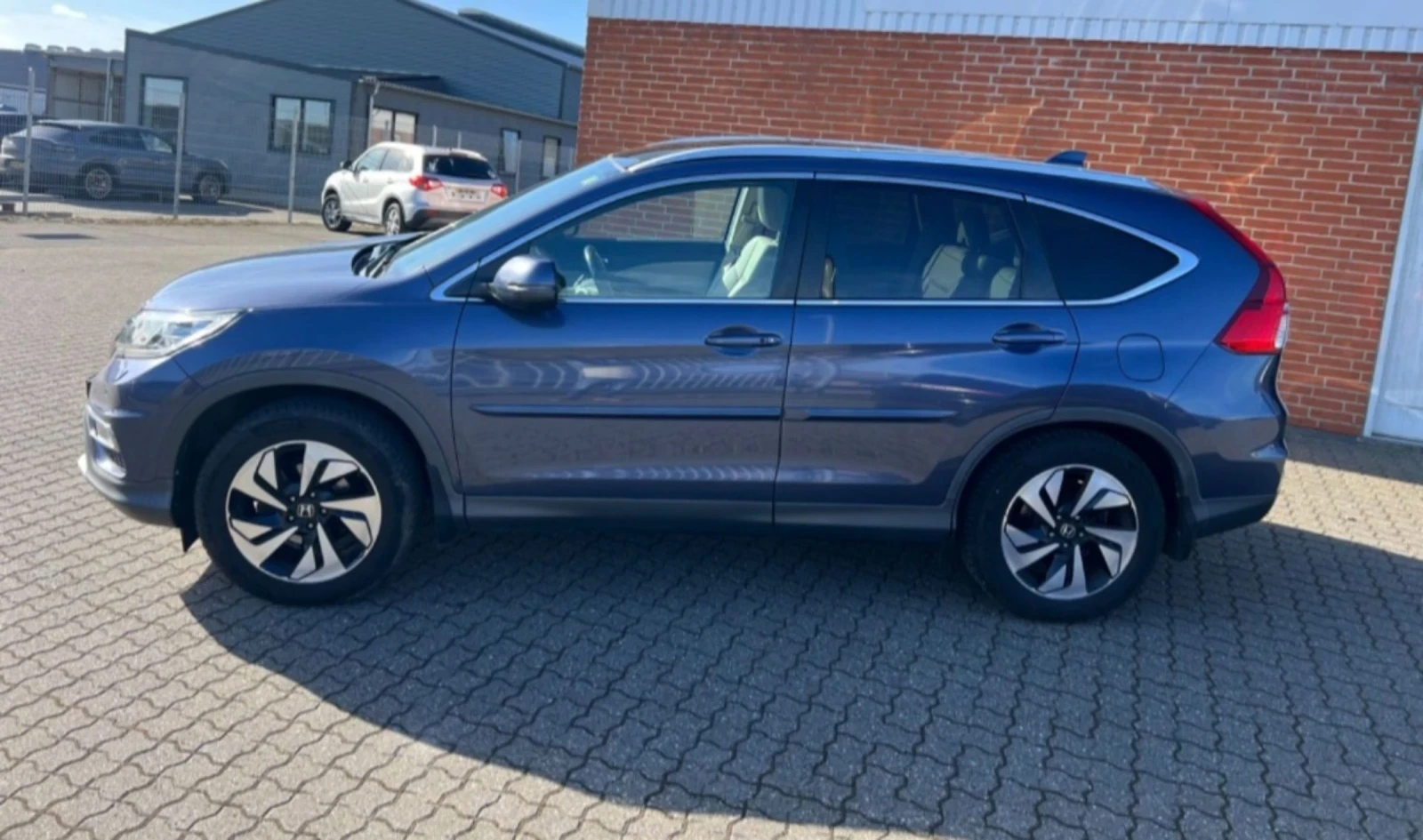 Honda Cr-v FULL SERVICE IN HONDA Exeutive 4x4 155кс, снимка 7 - Автомобили и джипове - 53759226