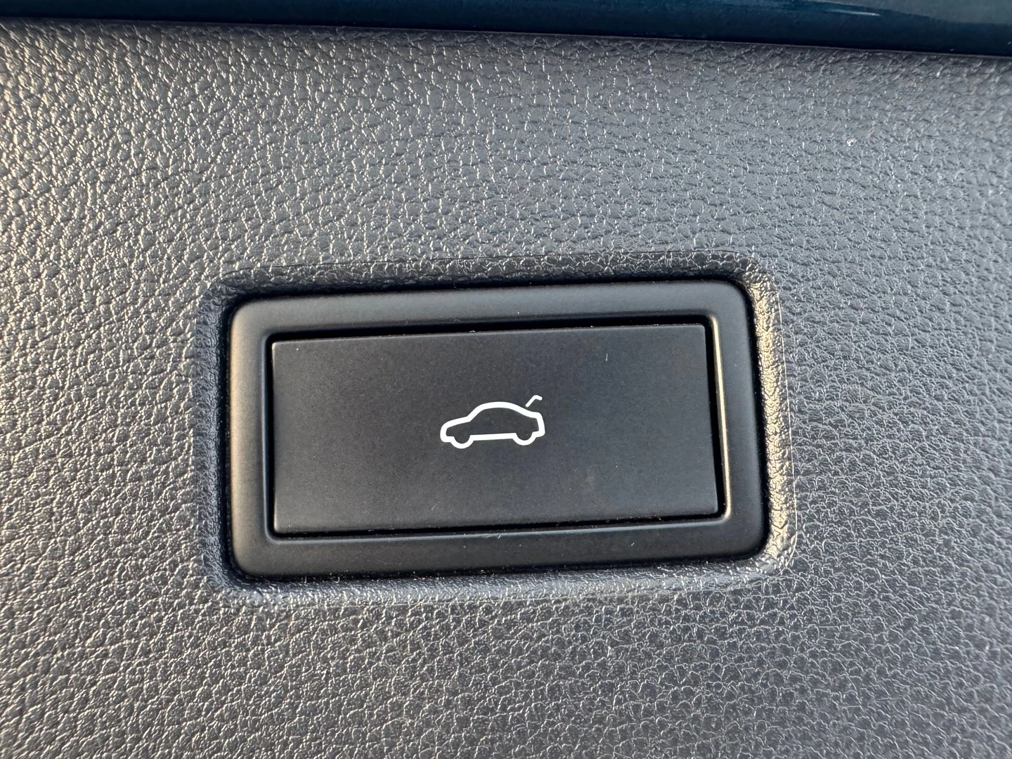 VW Tiguan Elegance 1.4 eHybrid OPF DSG | Mobile.bg � ����������� 17