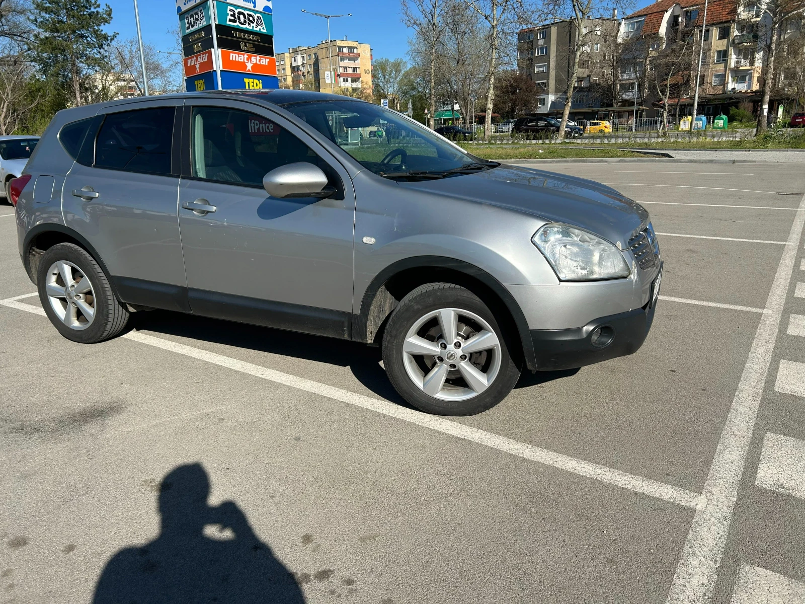 Nissan Qashqai, снимка 2 - Автомобили и джипове - 54312573