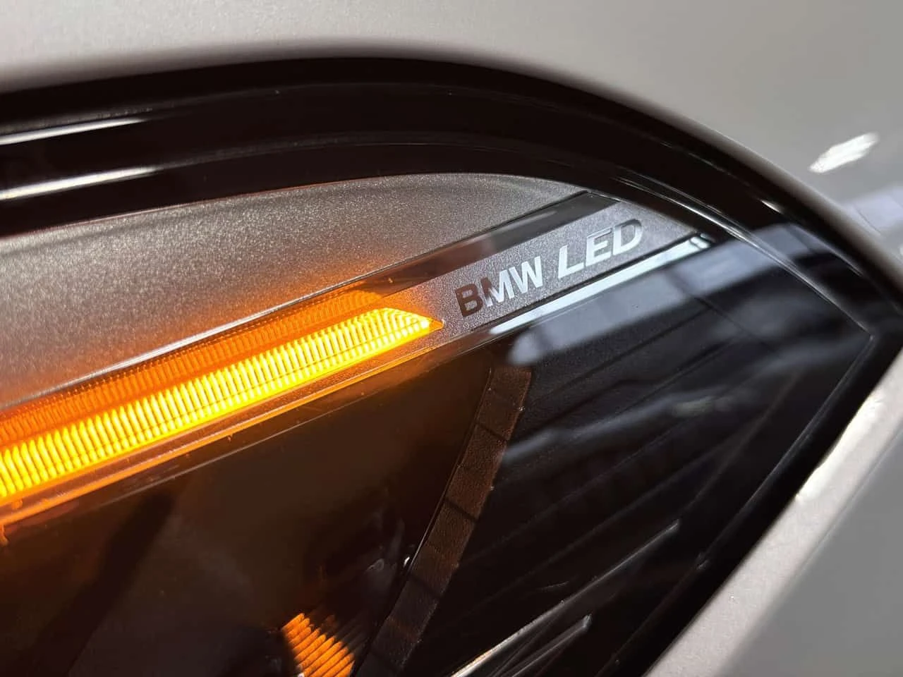 BMW X5 * xDrive40i * AWD| NAV| HUD| AMBIENT| PANOROOF| LE, снимка 6 - Автомобили и джипове - 54357925