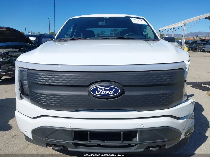 Ford F150 Lightning Flash 4WD SuperCrew 5.5' Box, снимка 12 - Автомобили и джипове - 54378557