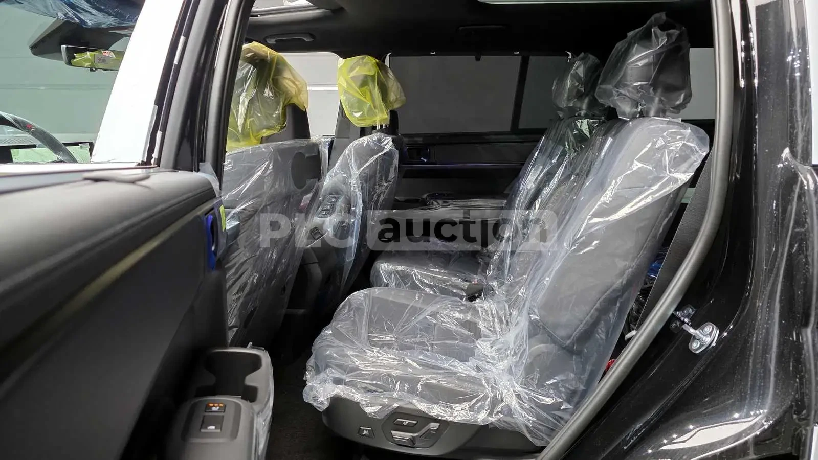 Hyundai Santa fe HEV PRIME| 360CAM| PANO| вкл.ТЕХНОТЕСТ, снимка 10 - Автомобили и джипове - 54595588