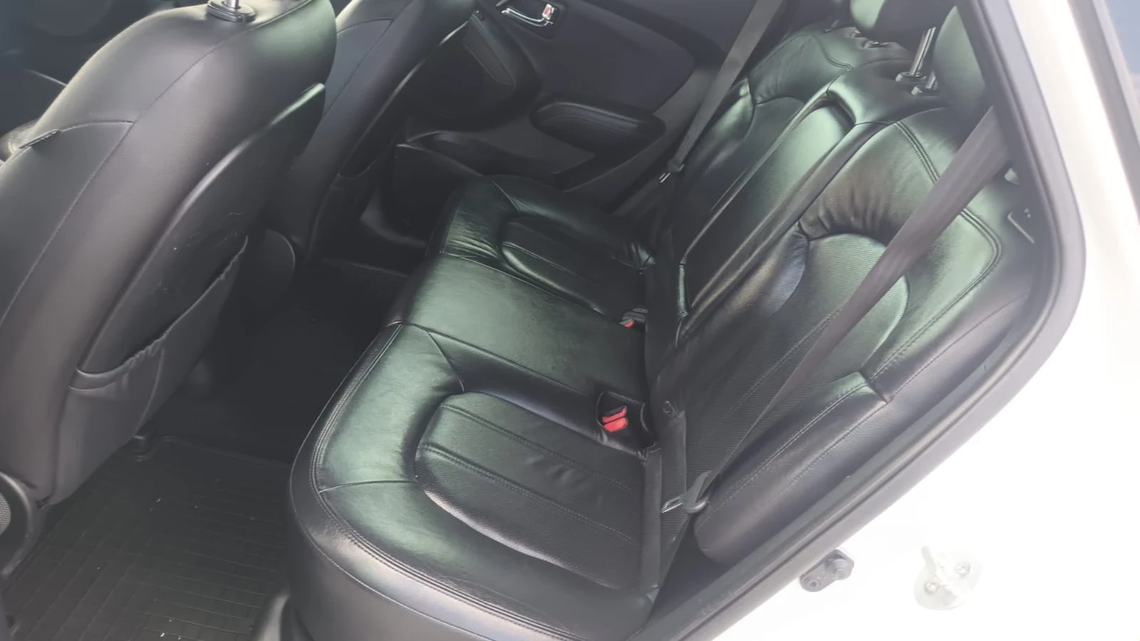 Hyundai IX35 2.0 CRDI 136к. Euro 5, снимка 9 - Автомобили и джипове - 55165617