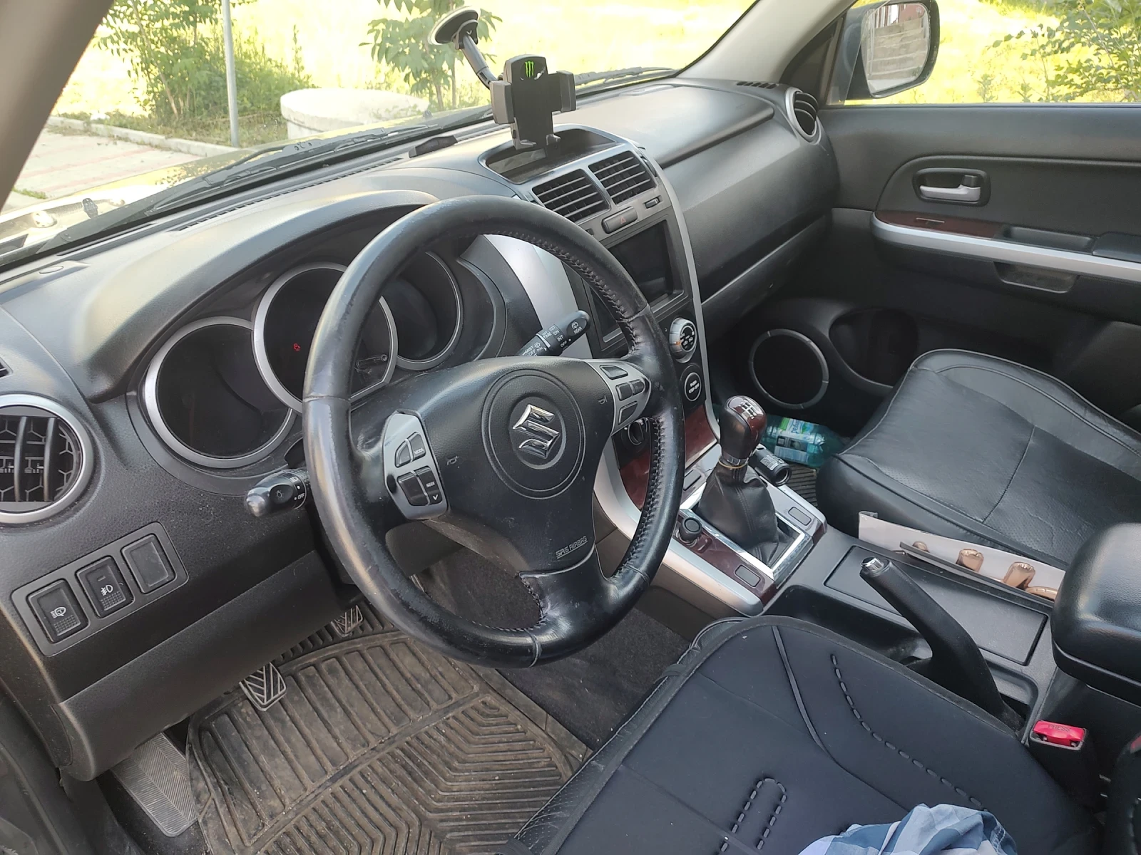 Suzuki Grand vitara, снимка 7 - Автомобили и джипове - 55502619