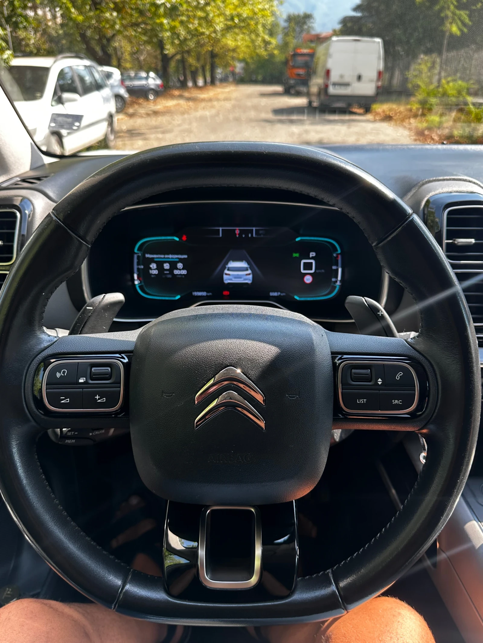 Citroen C5 Aircross, снимка 11 - Автомобили и джипове - 55708341
