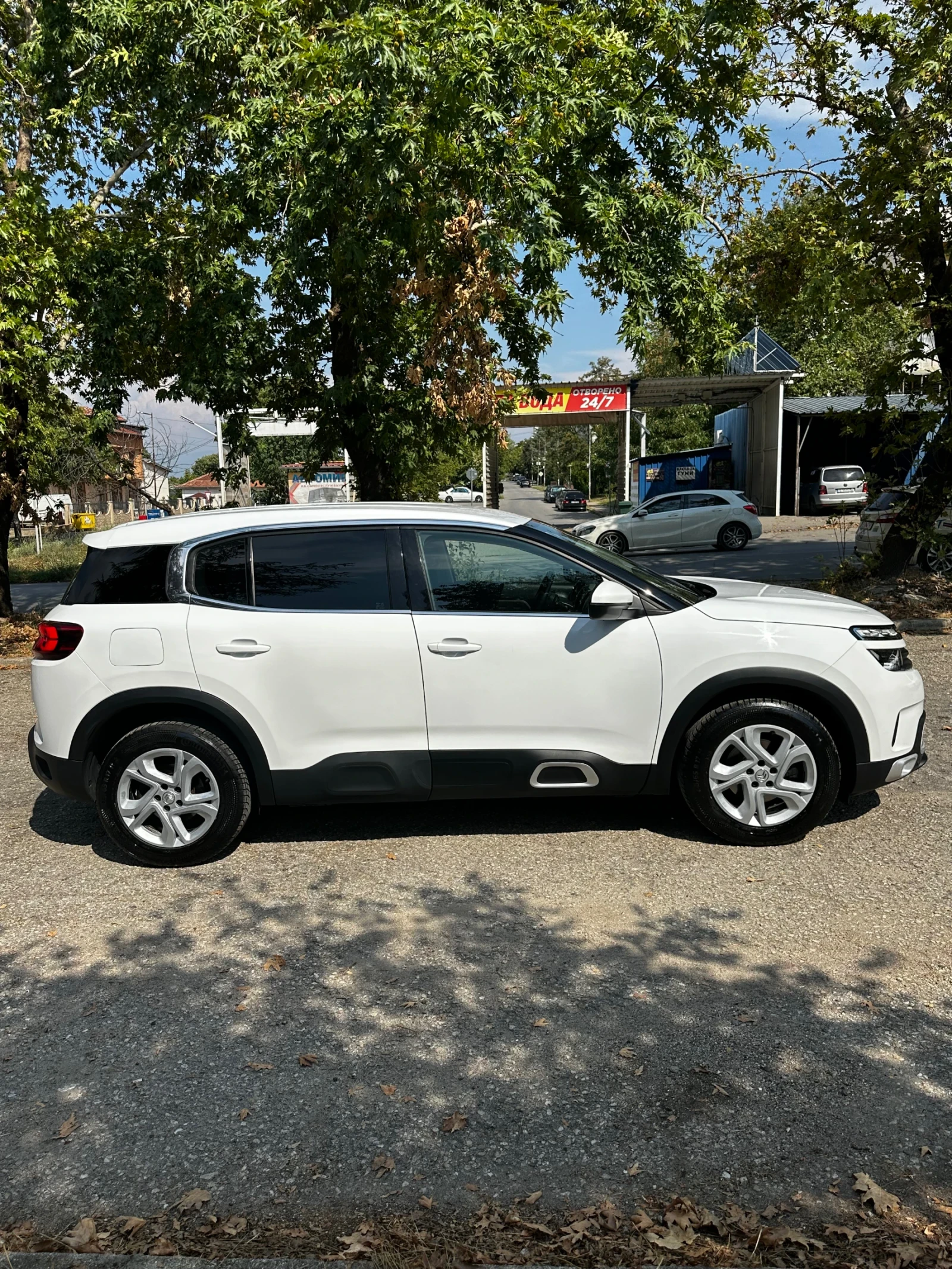 Citroen C5 Aircross, снимка 4 - Автомобили и джипове - 55708341