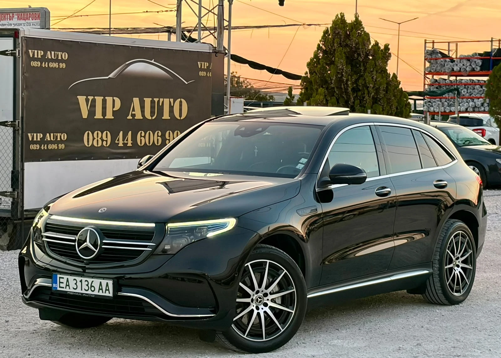 Mercedes-Benz EQC 4MATIC, снимка 2 - Автомобили и джипове - 56341379