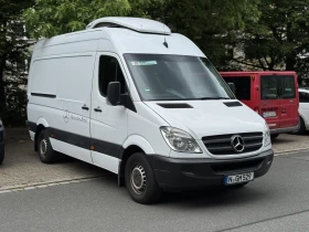 Mercedes-Benz 313, снимка 2