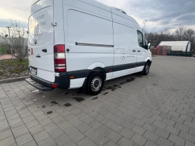 Mercedes-Benz 313, снимка 3