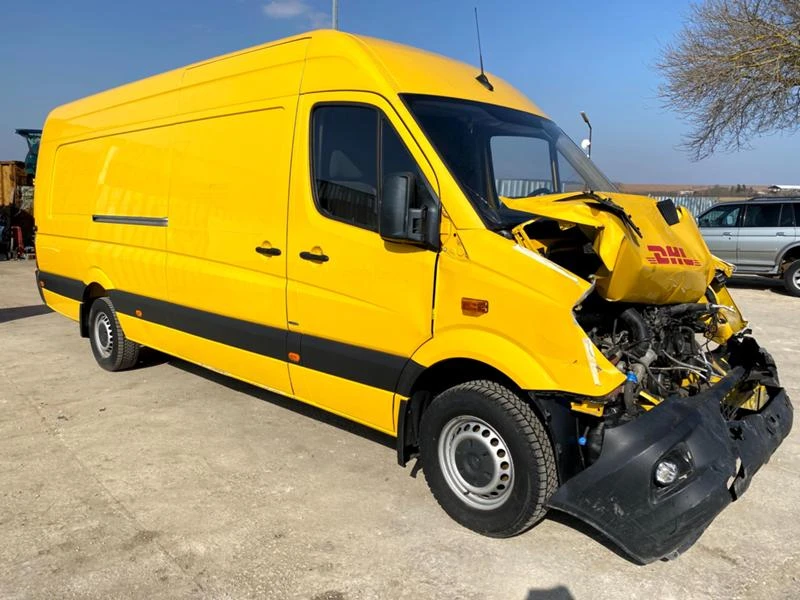 Mercedes-Benz Sprinter 316 2.2 CDI на части, снимка 1 - Бусове и автобуси - 31983125