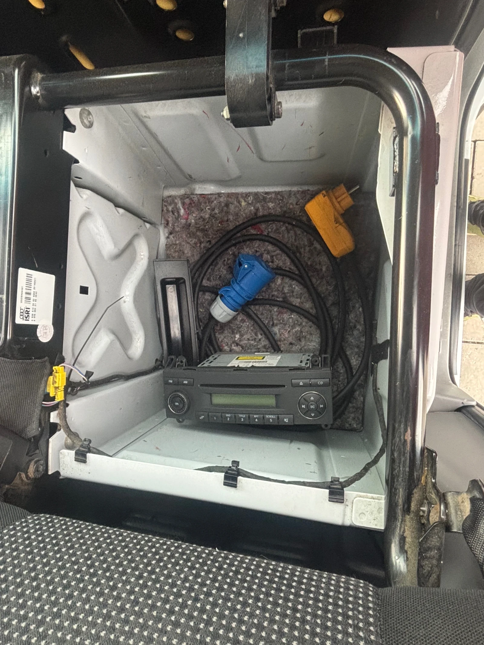 Mercedes-Benz 313, снимка 10 - Бусове и автобуси - 54044276