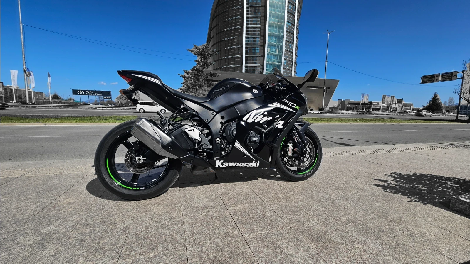 Kawasaki Zxr Zx10r, снимка 9 - Мотоциклети и мототехника - 53953307