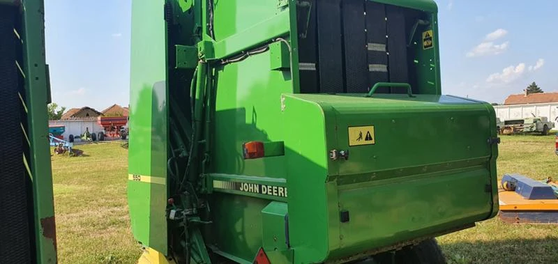 Балировачка John Deere 550 сезал и мрежа - изображение 2