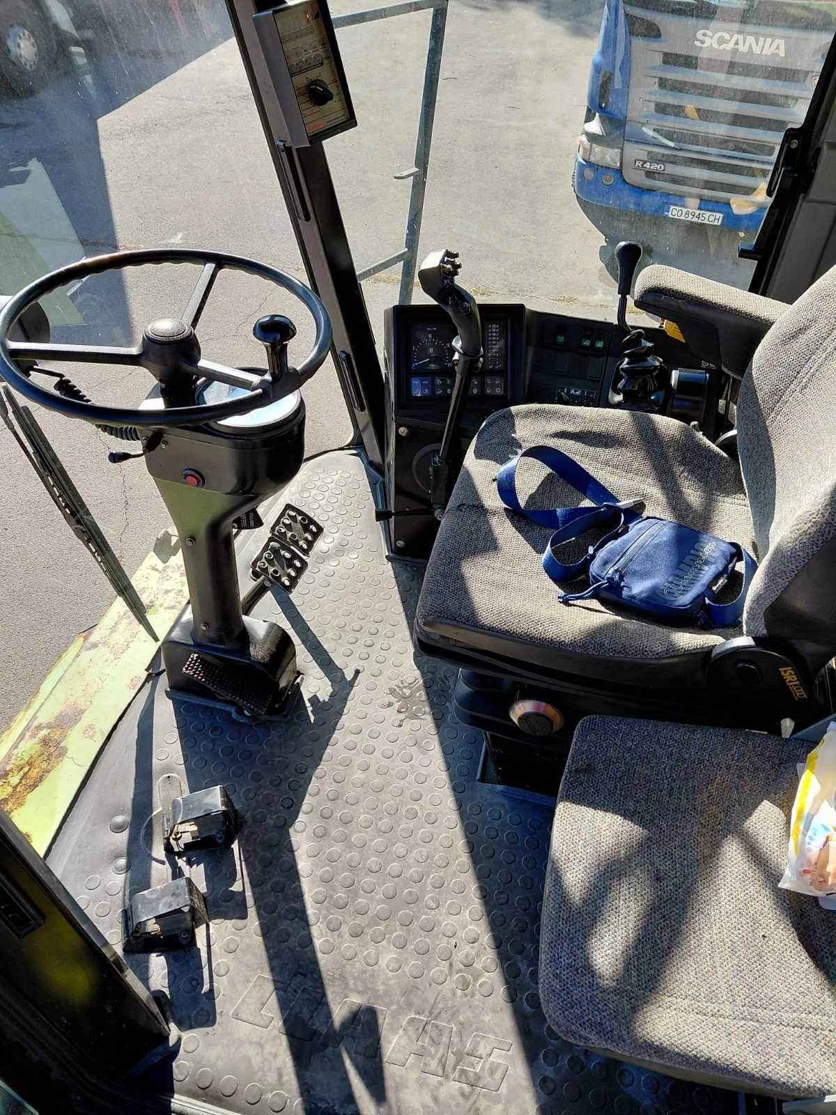 Комбайн Claas 204, снимка 7 - Селскостопанска техника - 54230695