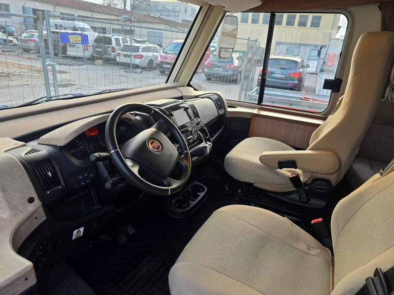 Кемпер HYMER / ERIBA B678 20 000km Автоматик AMPLO, снимка 6 - Каравани и кемпери - 49870955