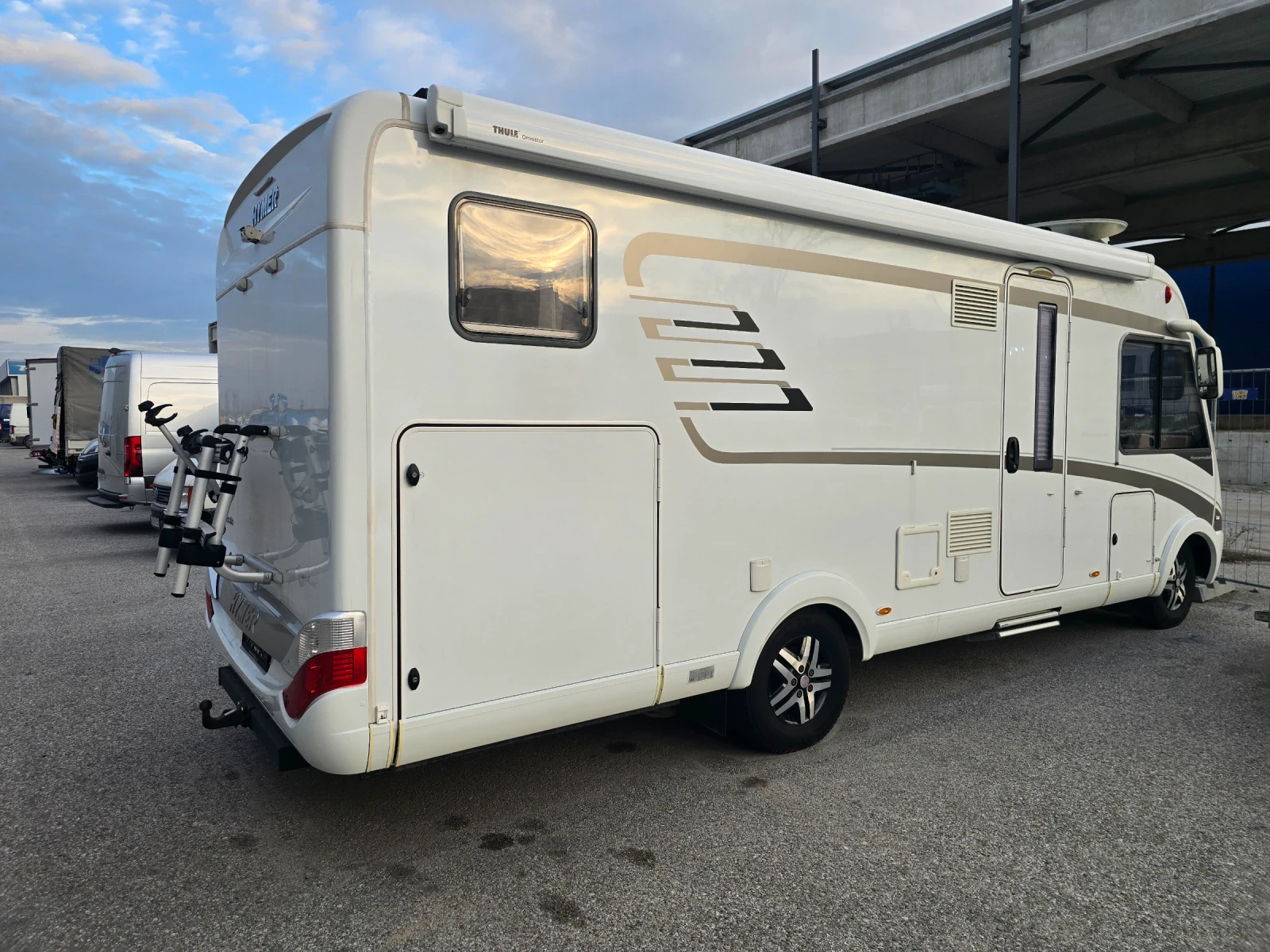 Кемпер HYMER / ERIBA B678 20 000km Автоматик AMPLO - изображение 5