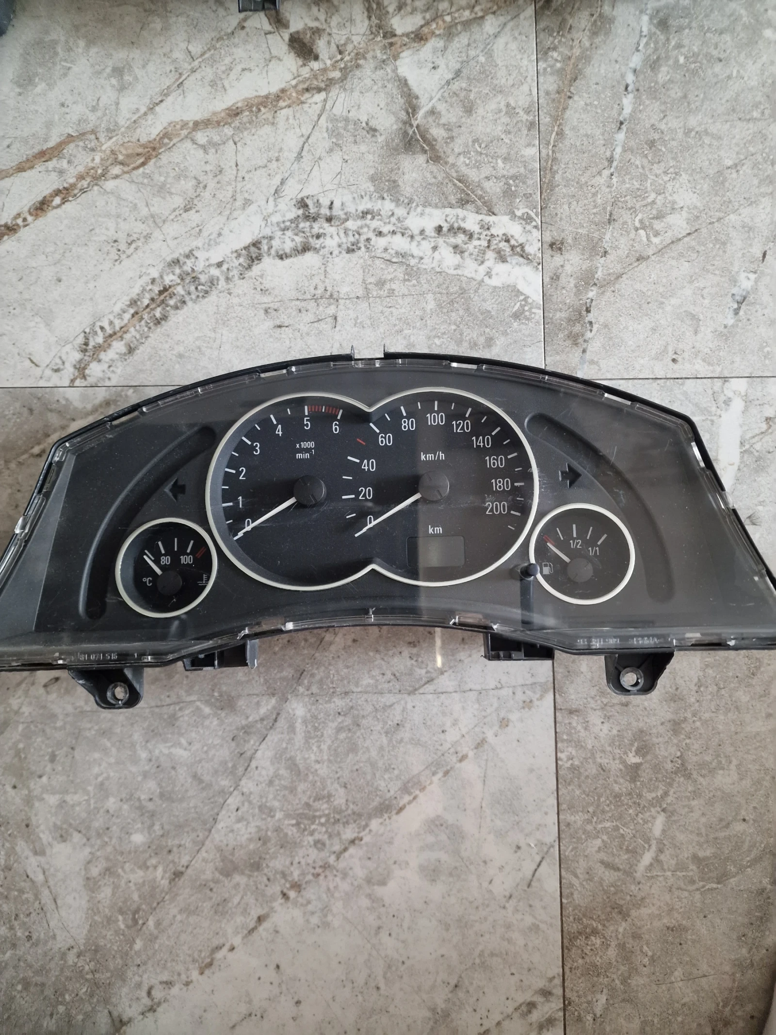 13140265MN километраж за OPEL MERIVA 1.7 CDTI
