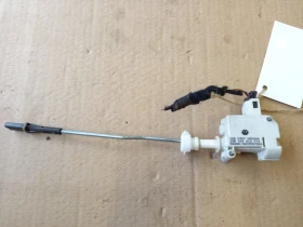 Механизъм заключване резервоар Фолксваген Голф 1.6фси (ч)