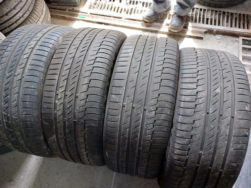 Гуми Летни 245/45R19, снимка 1 - Гуми и джанти - 36802747