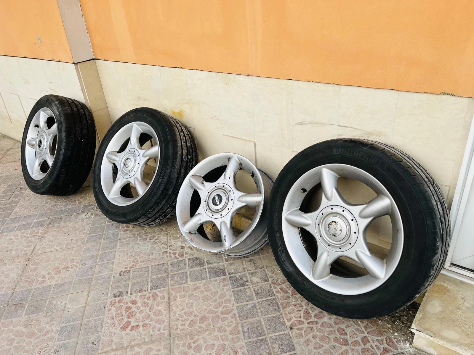    195/55R16  Mini | Mobile.bg   1