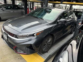 Kia Forte  GT Line / ДИСТРОНИК / КАМЕРА , снимка 2