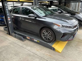 Kia Forte  GT Line / ДИСТРОНИК / КАМЕРА , снимка 3