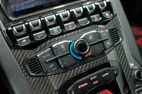 Lamborghini Aventador SVJ / CARBON / CERAMIC / LIFT / SENSONUM /, снимка 16