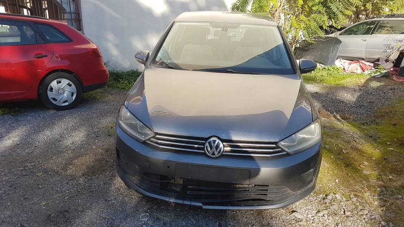 VW Golf 1.6 TDI, снимка 1 - Автомобили и джипове - 47717803