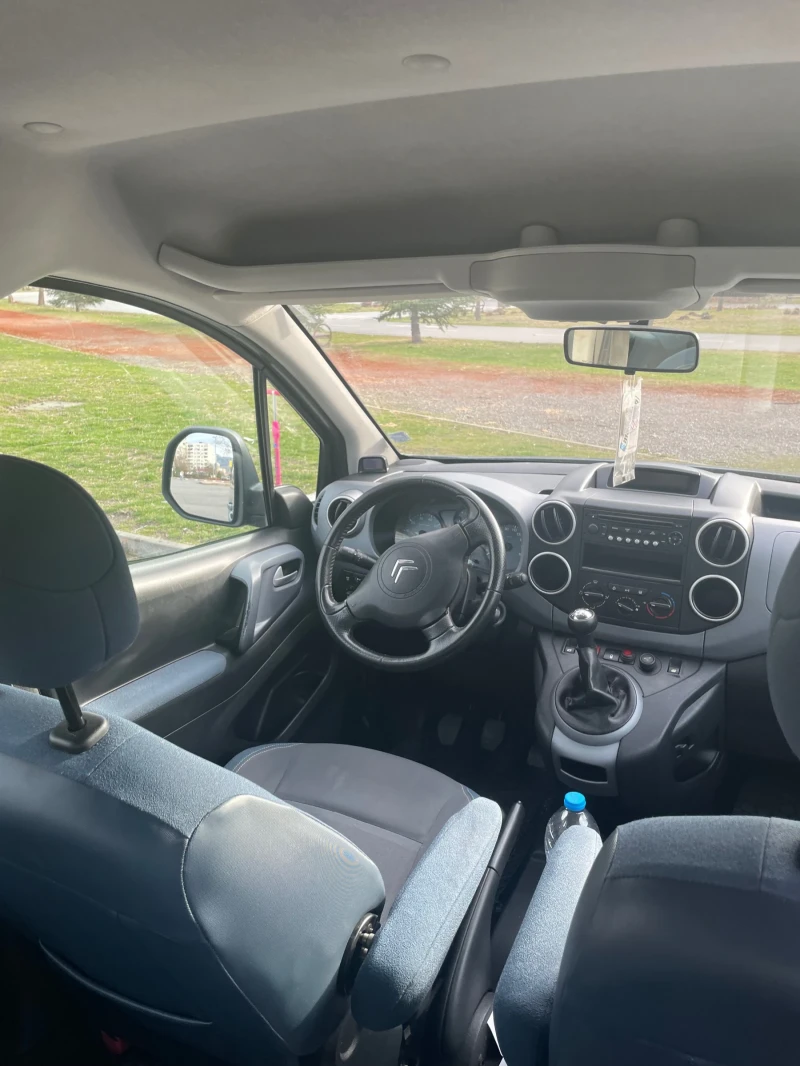 Citroen Berlingo 1.6 Газ/бензин, снимка 8 - Автомобили и джипове - 48541709