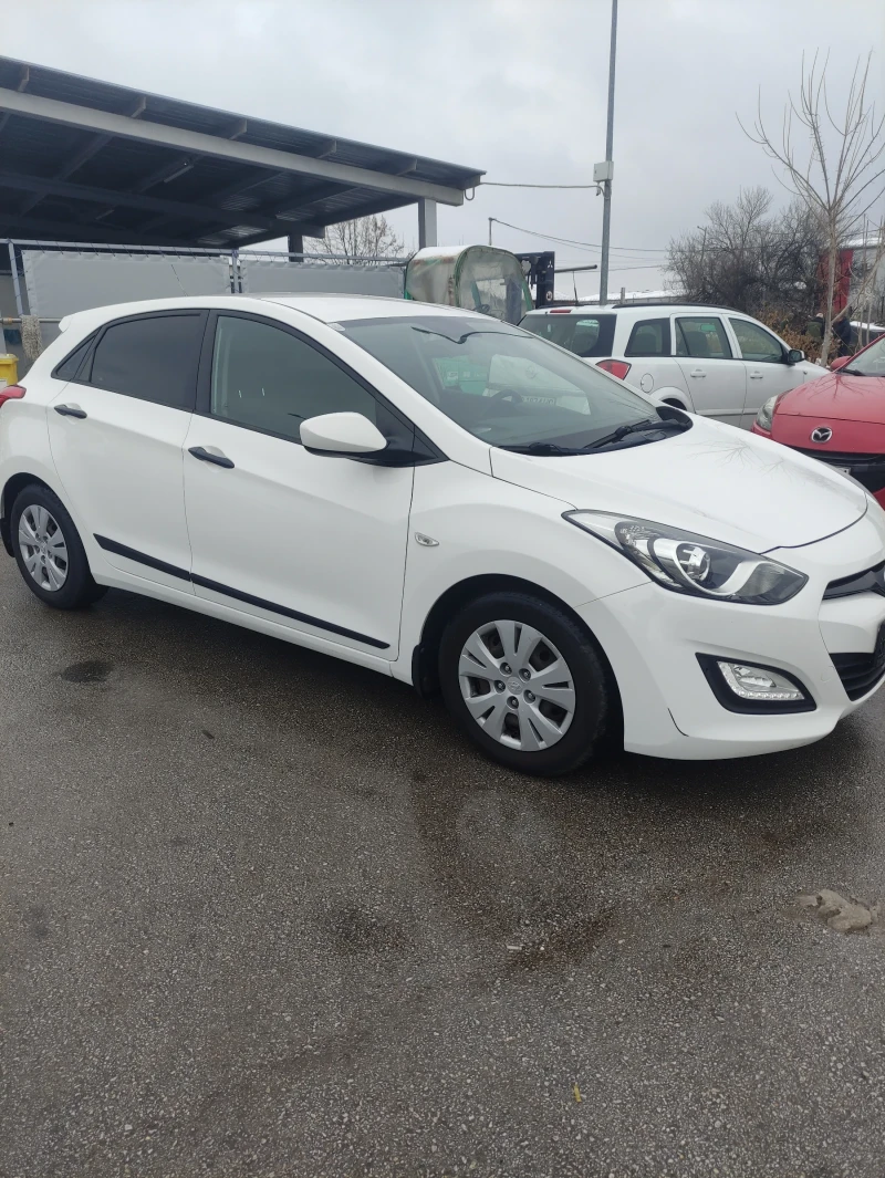 Hyundai I30 1.4 6ск, снимка 6 - Автомобили и джипове - 49551656