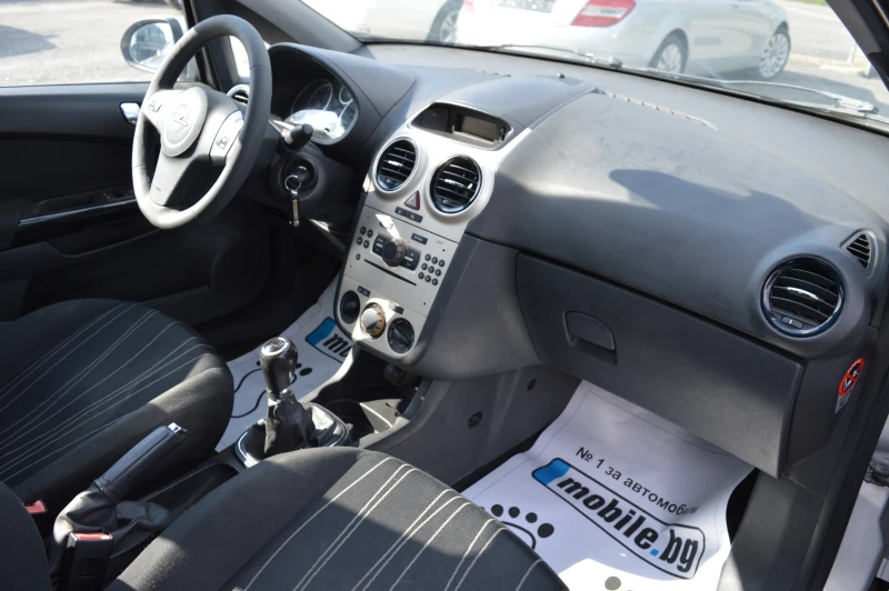 Opel Corsa 1.2LPG-KLIMA, снимка 14 - Автомобили и джипове - 50111327