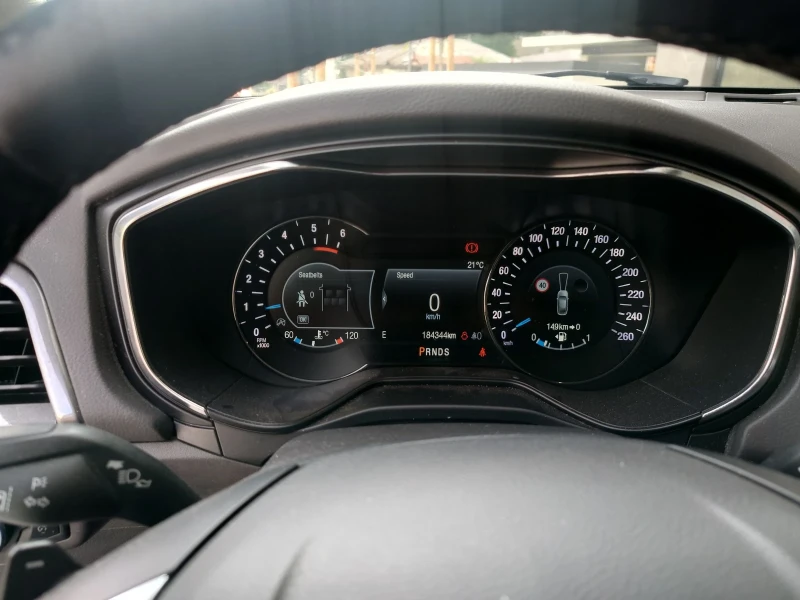 Ford Mondeo Titanium automatic, 190hp, 8 speed, снимка 13 - Автомобили и джипове - 52486377