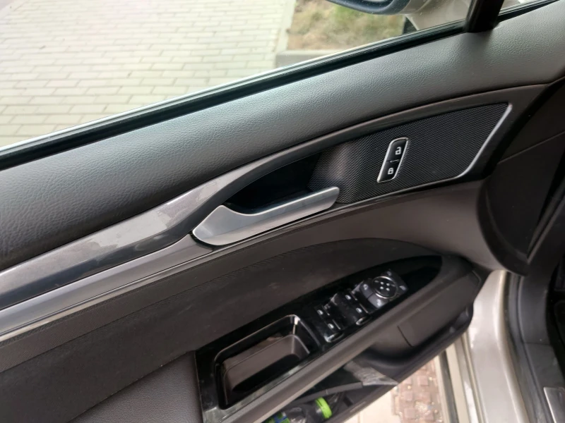 Ford Mondeo Titanium automatic, 190hp, 8 speed, снимка 11 - Автомобили и джипове - 52486377