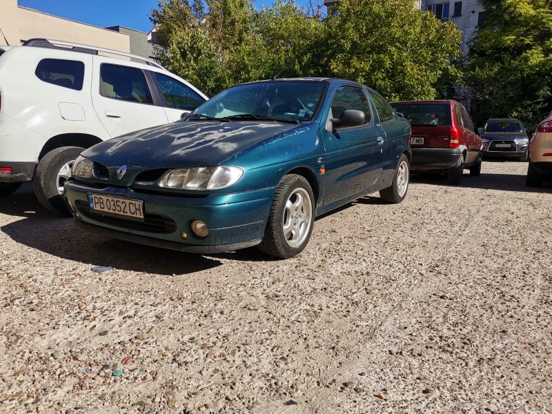 Renault Megane Coutch, снимка 3 - Автомобили и джипове - 52428433