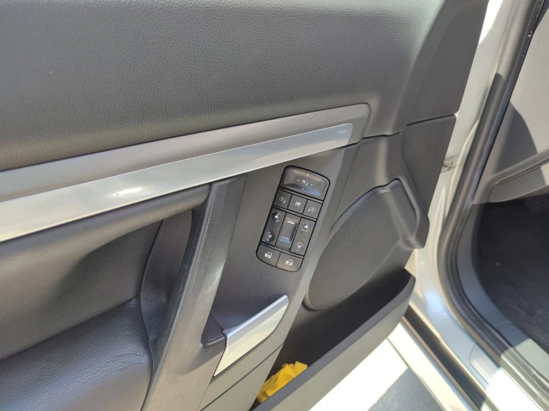 Opel Vectra GT, снимка 17 - Автомобили и джипове - 52291312