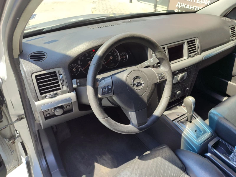 Opel Vectra GT, снимка 10 - Автомобили и джипове - 52291312