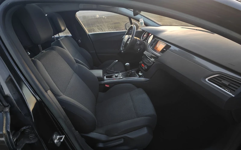 Peugeot 308 2.0hdi 163 s . Navi panorama, снимка 9 - Автомобили и джипове - 52566752