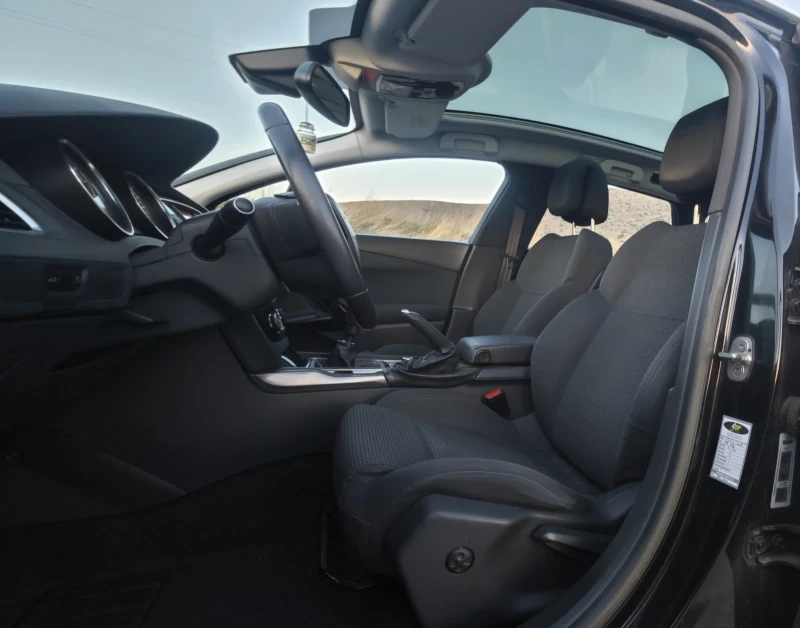 Peugeot 308 2.0hdi 163 s . Navi panorama, снимка 6 - Автомобили и джипове - 52566752