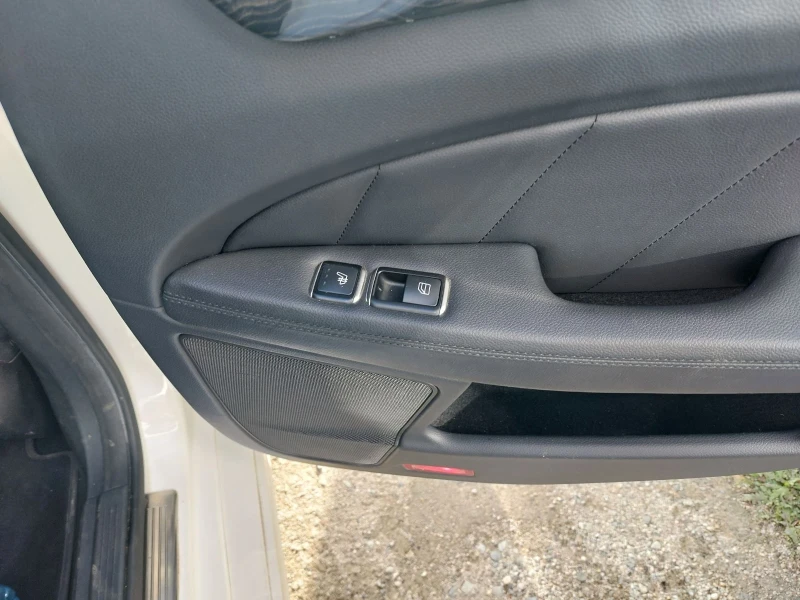 Mercedes-Benz CLS 350, снимка 9 - Автомобили и джипове - 53447714