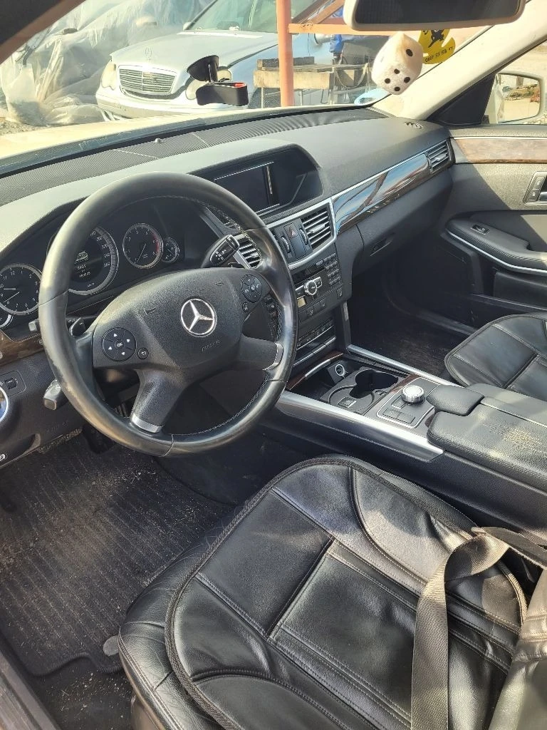 Mercedes-Benz E 220 W212 2.2 CDI  само на части, снимка 12 - Автомобили и джипове - 47353002