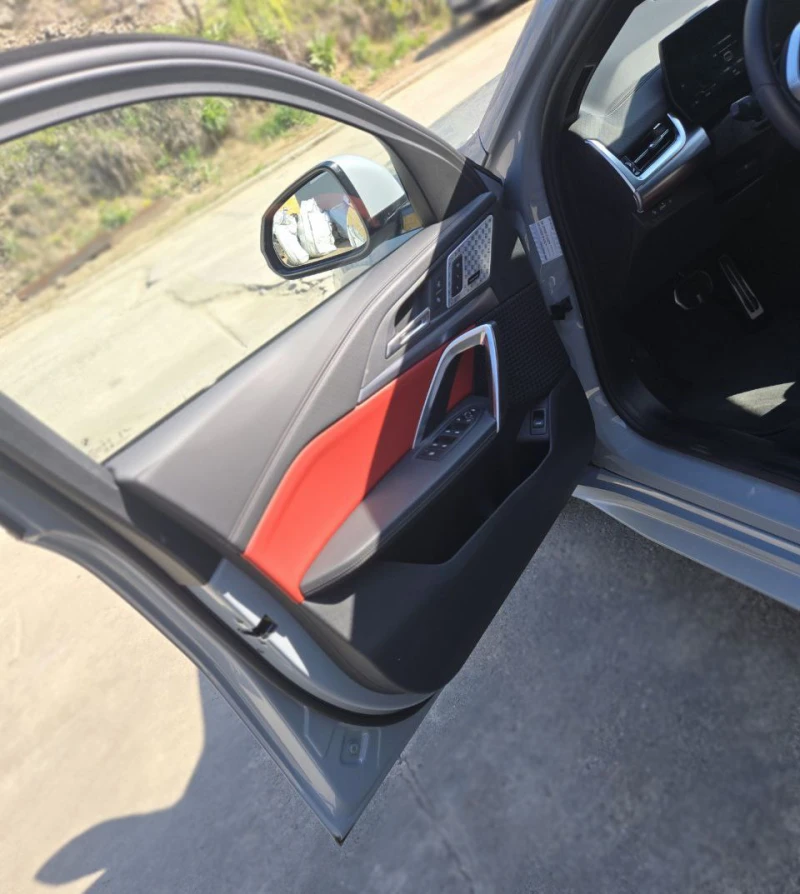 BMW iX2 EDRIVE20 - 105500 лв. - 41792572 | Car24.bg